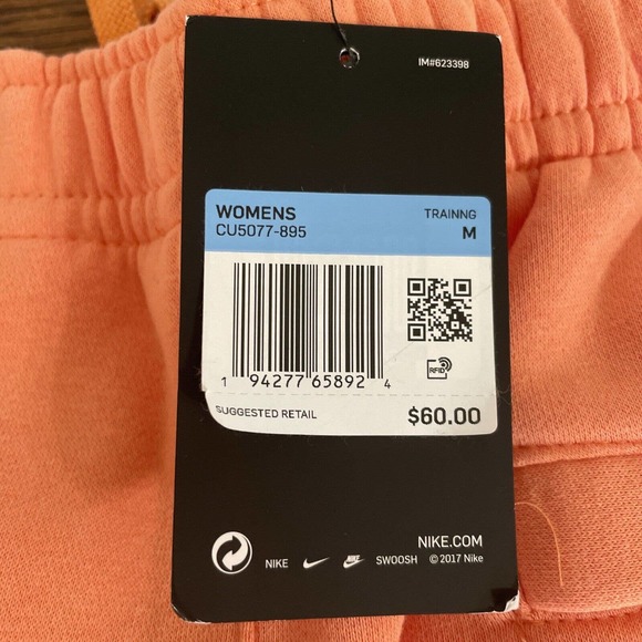 Nike Womens Sweat Shorts XL Orange CU5077-895 Knee Length 9.5” Inseam Drawstring - Picture 5 of 8
